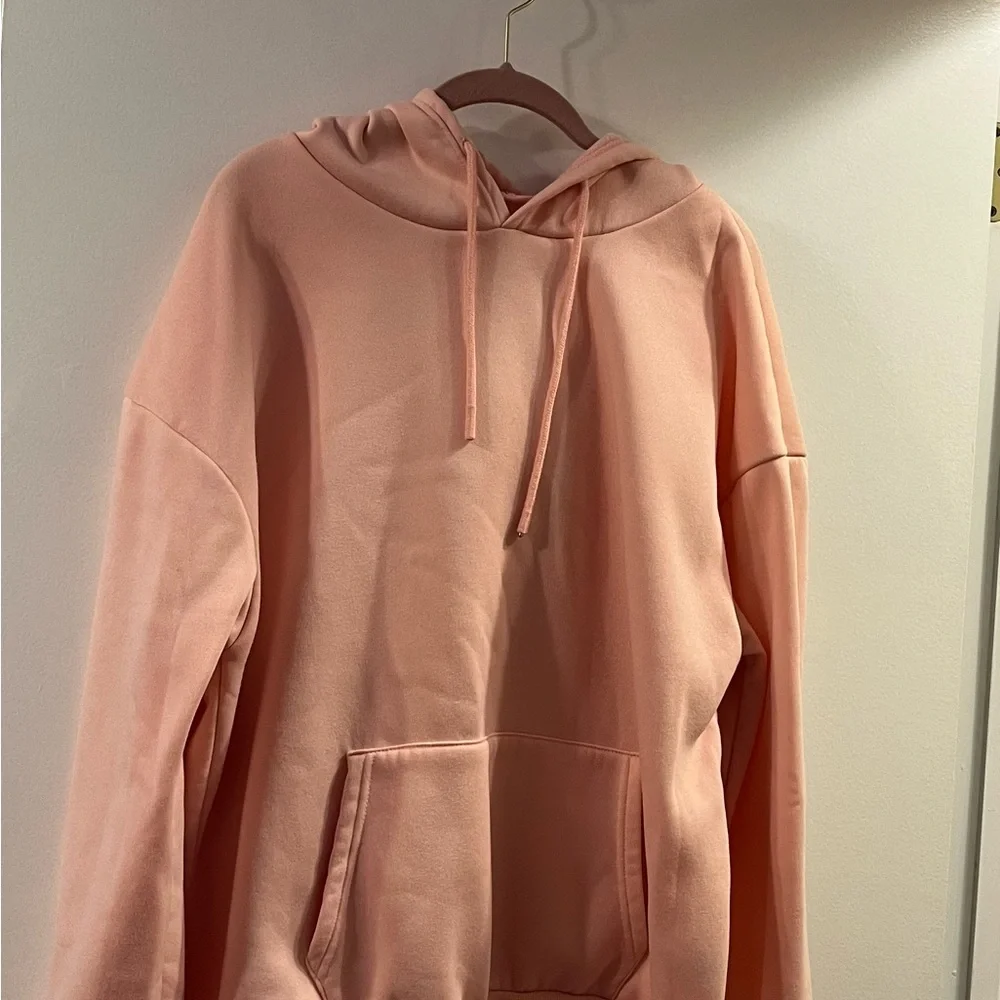 SWIFTIE hoodie. Size XXL. EUC. - Picture 2 of 4